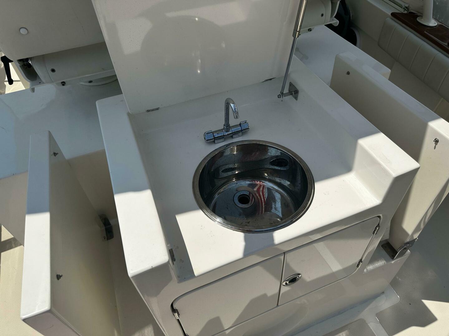Mi Di 37ft Marlow Yacht For Sale