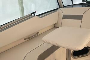 32ft Pursuit Yacht For Sale