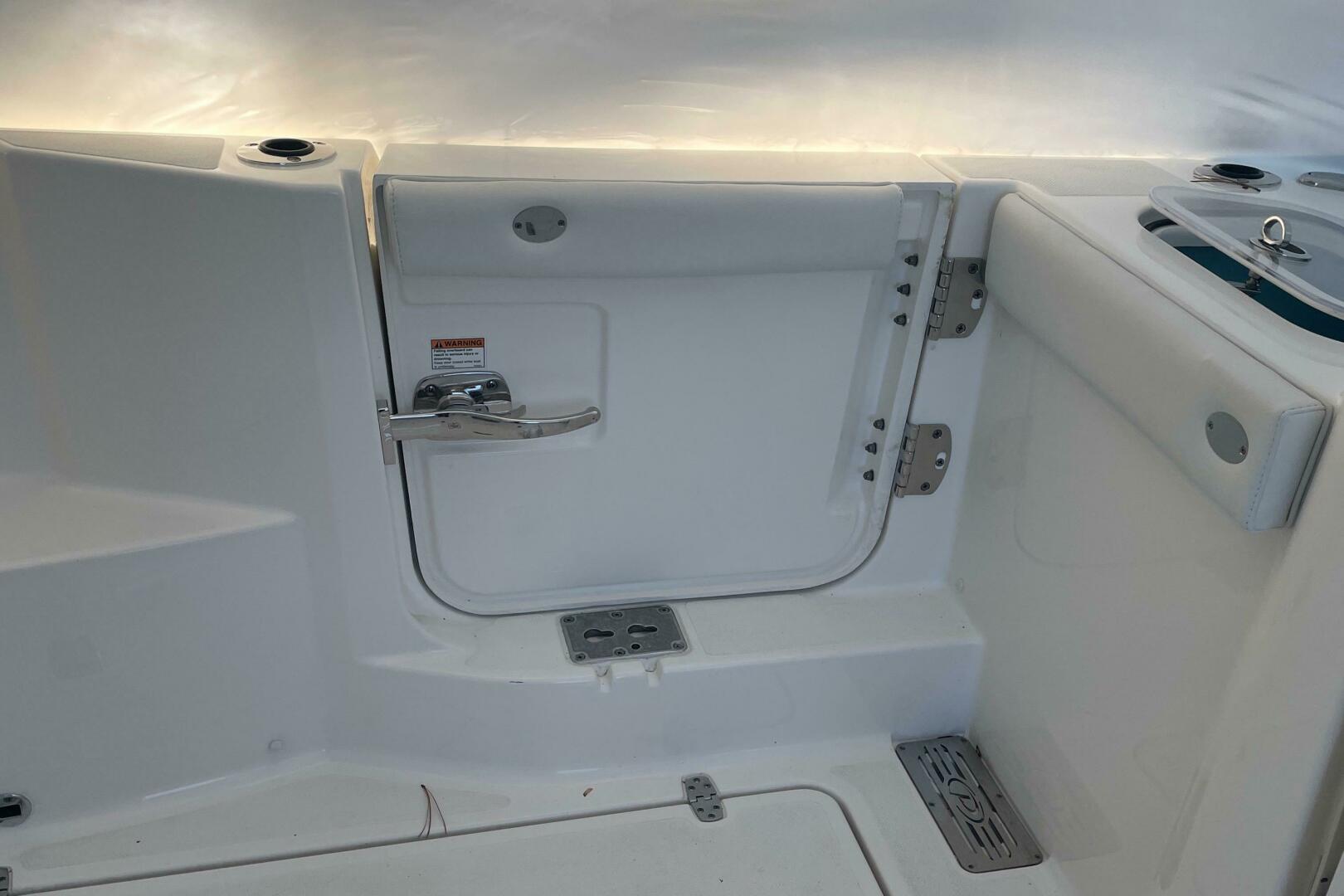 32ft Pursuit Yacht For Sale