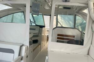 32ft Pursuit Yacht For Sale