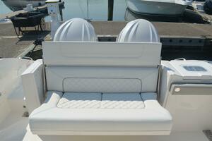 32ft Pursuit Yacht For Sale