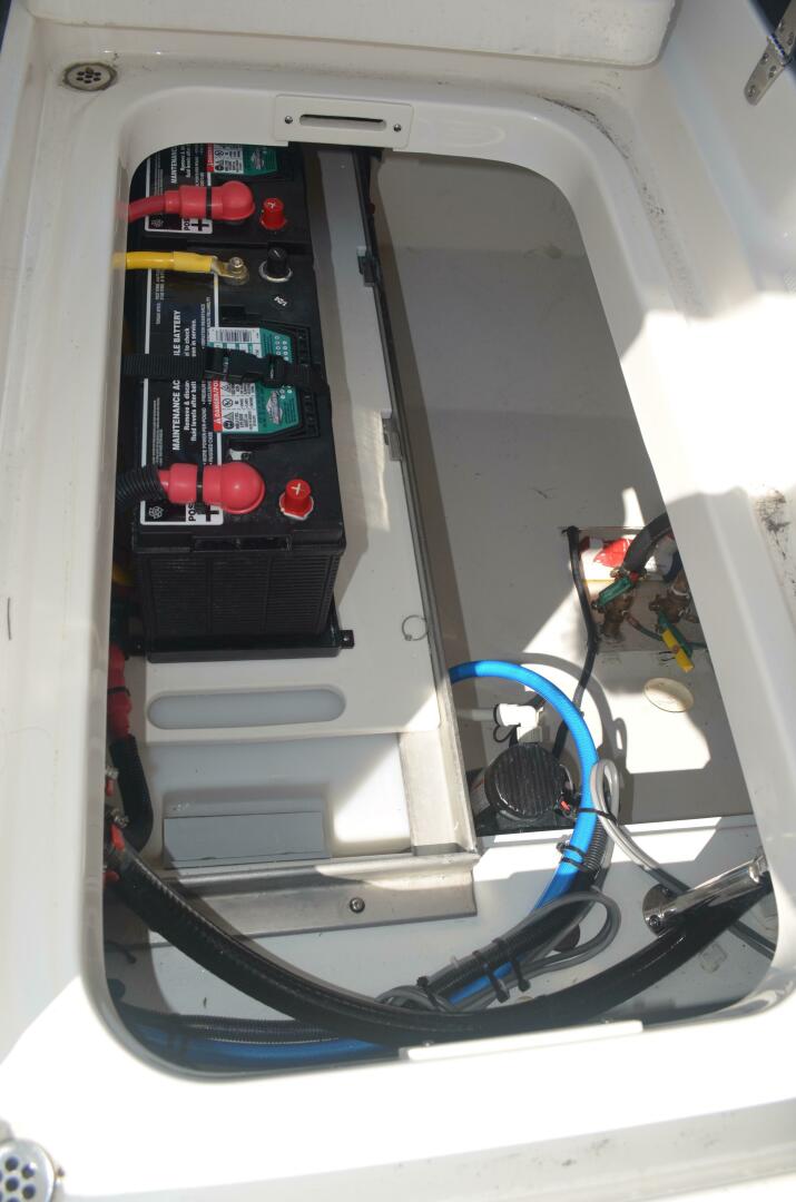 32ft Pursuit Yacht For Sale