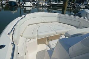 32ft Pursuit Yacht For Sale